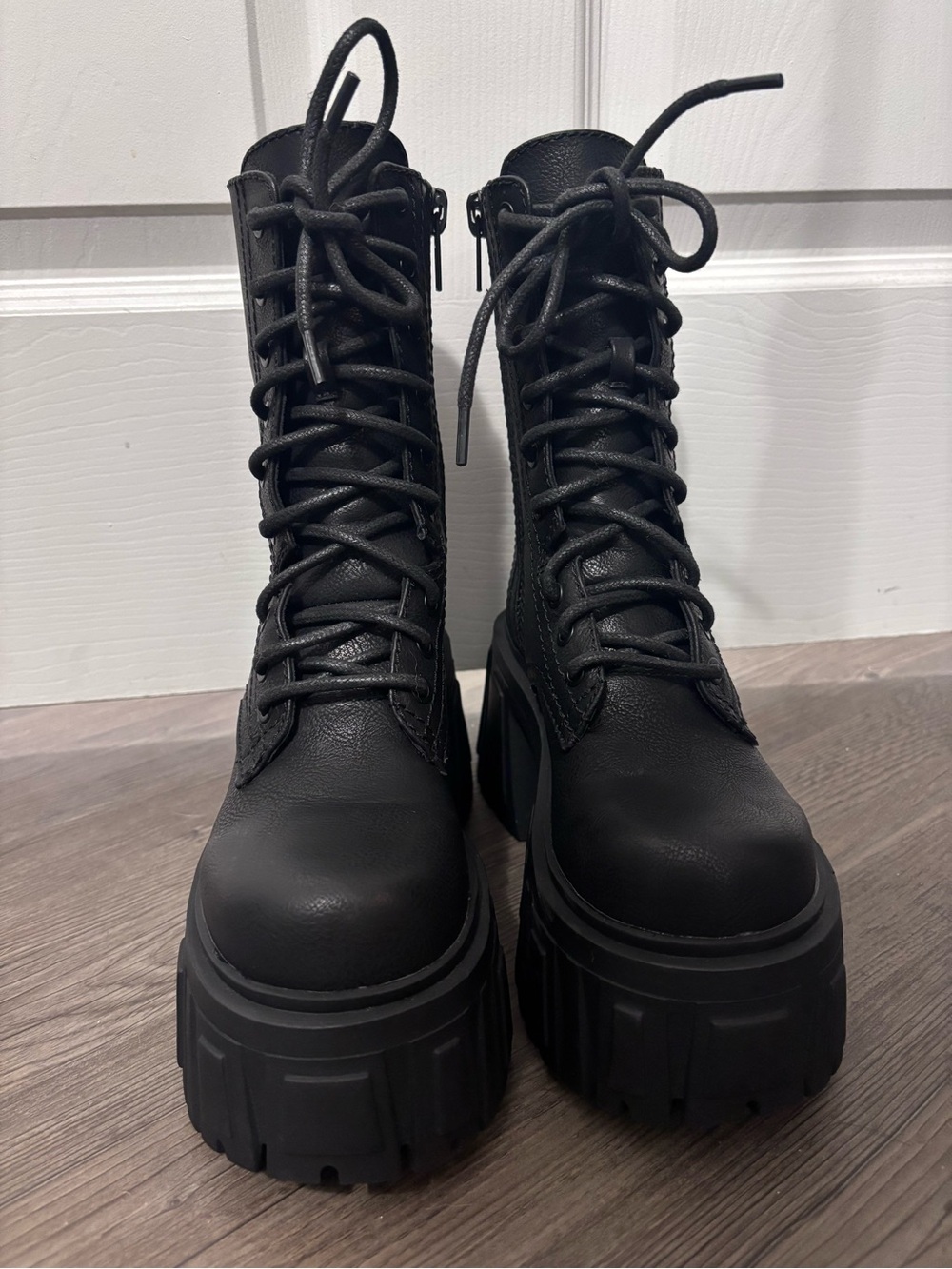 Dolls Kill / Widow For All Eternity Platform Boots - Picture 2 of 7